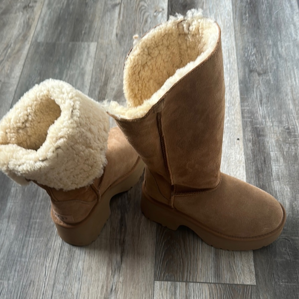 UGG Tan and Cream Heeled Boots - Picture 3 of 4